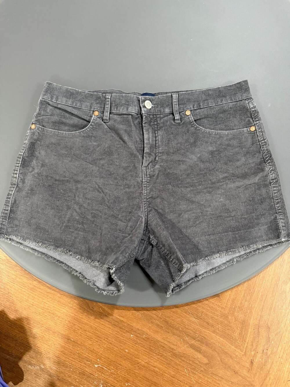 Gap Corduroy Cut Off Shorts Size 12 Gray Raw Hem